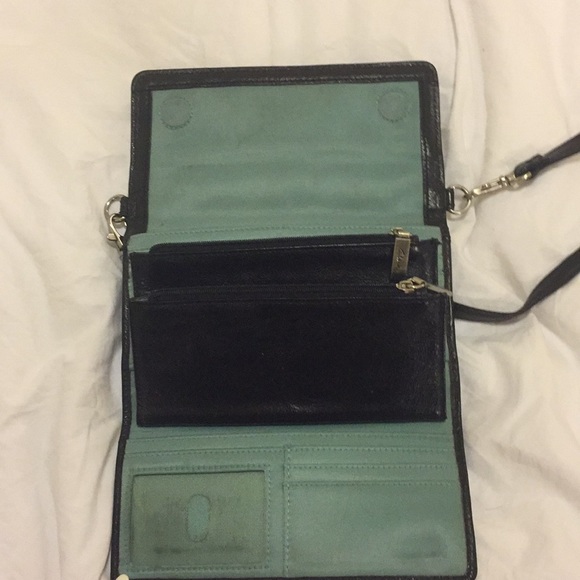 black convertible wallet - Picture 2 of 6